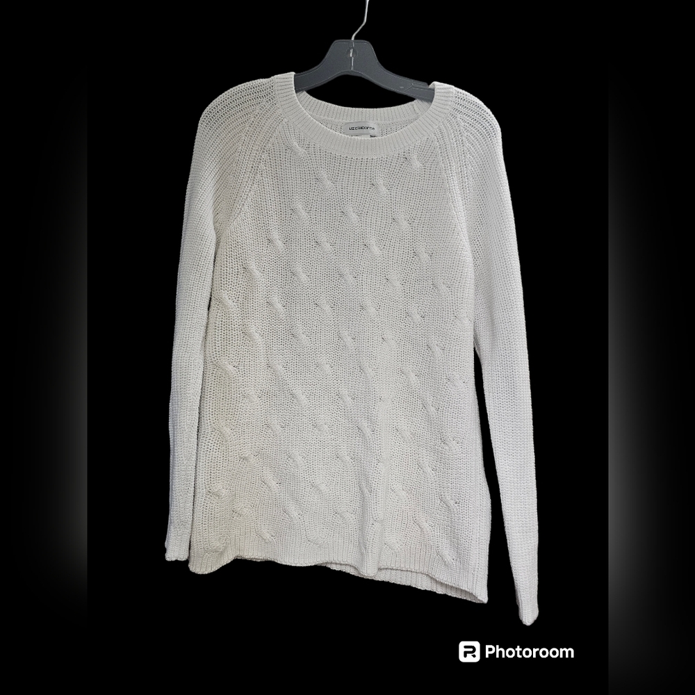 Nearly new white cozy sweater